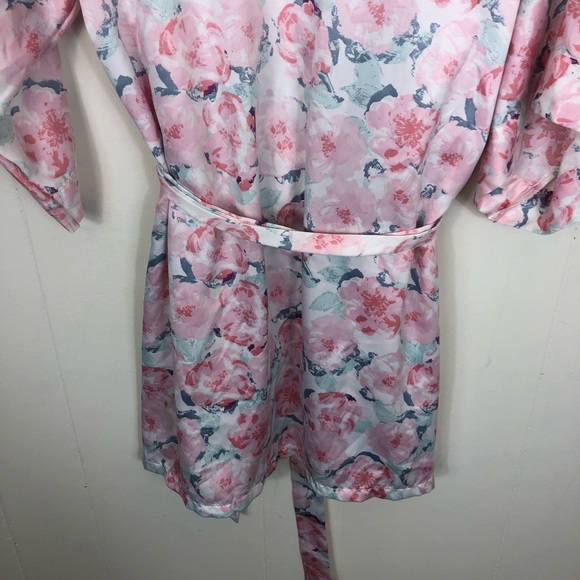 Floral Print Belted Satin Robe Sz S/M - Picture 9 of 9